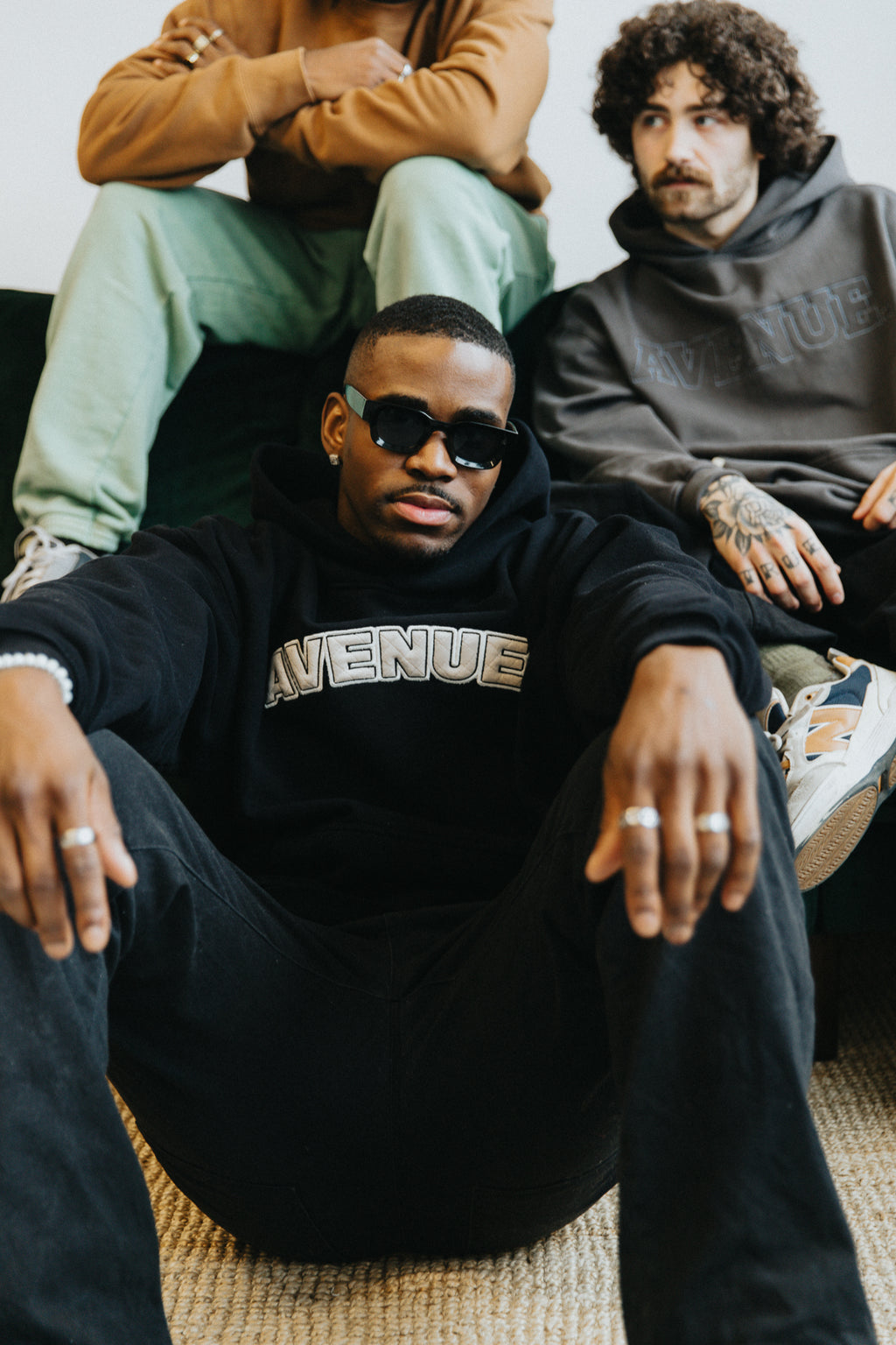 Avenue Hoodie Appliqué